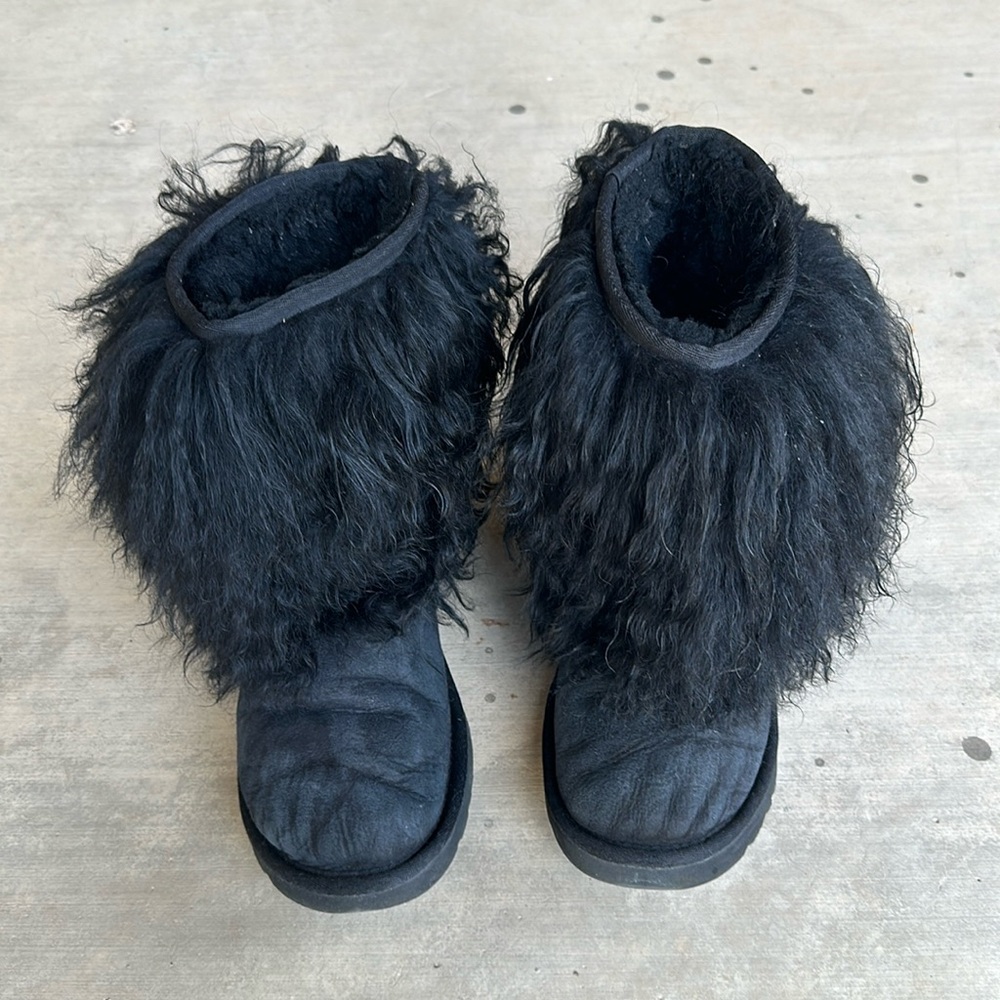 UGGs